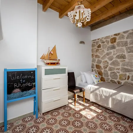 Siliguri Traditional House * Rhodes City