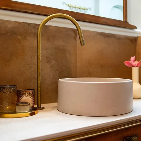 Siliguri Traditional House Rhodes City