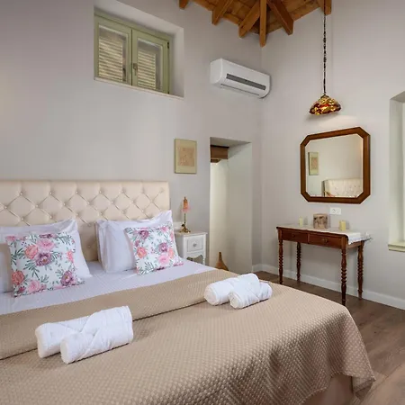 Feriehus Siliguri Traditional House