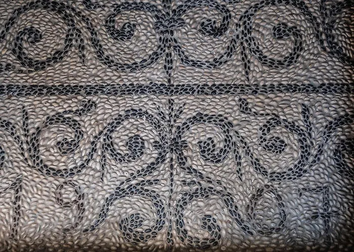 Дом отдыха Siliguri Traditional House Родос