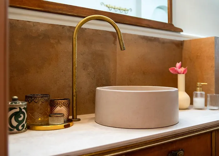 Siliguri Traditional House Родос